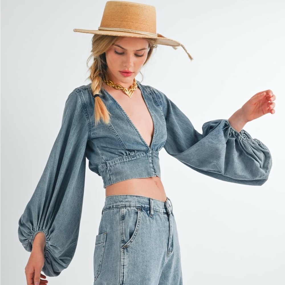 Signature8 Washed Blue Denim Crop Top with Balloon Sleeves